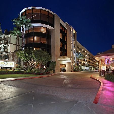 Carousel Inn And Suites Anaheim Exterior photo